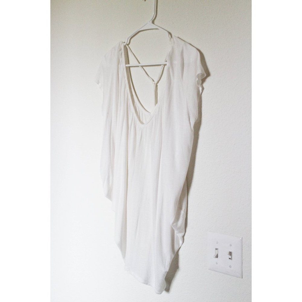 White Loose Drape Oversized Flowy V-Neck Top